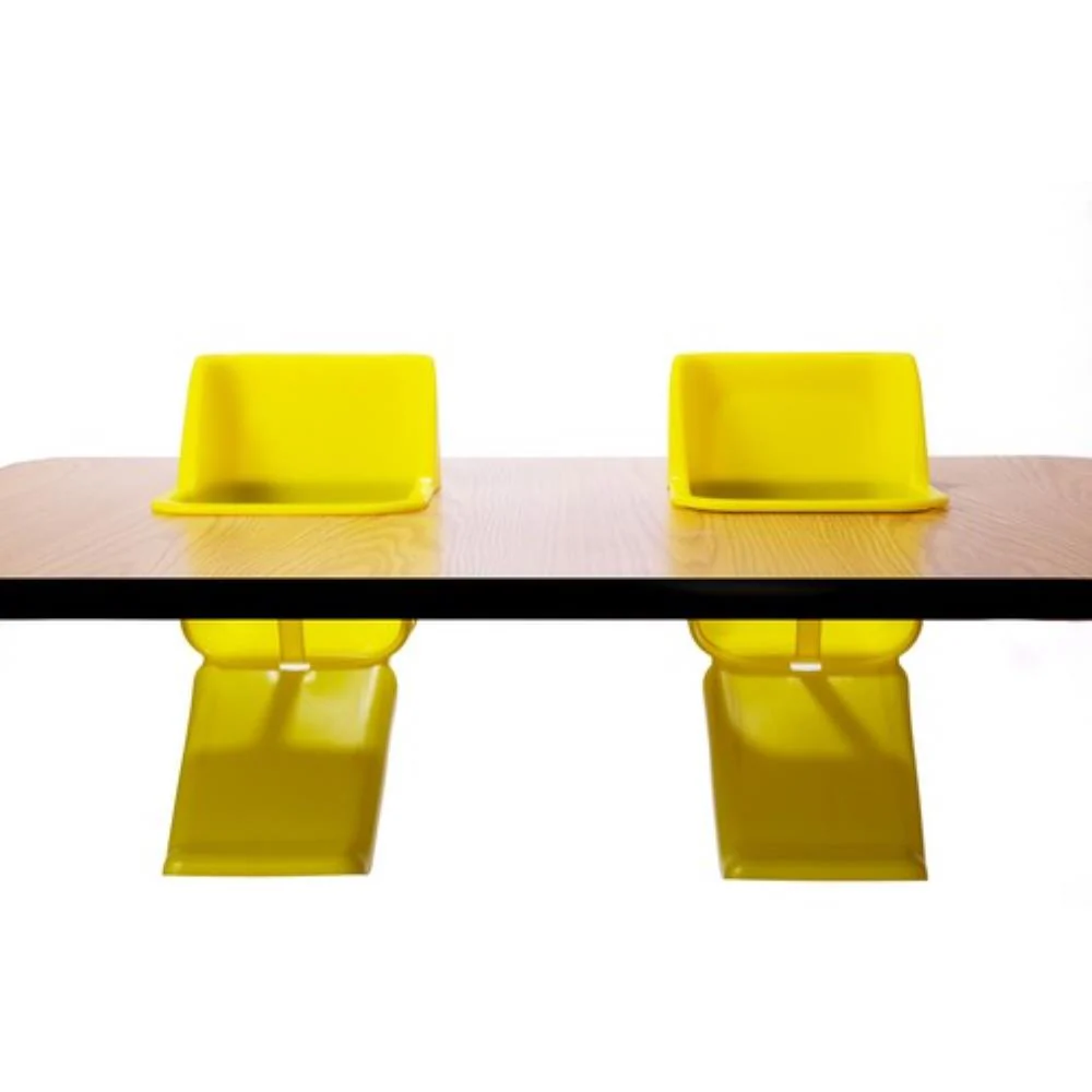 Four Seat Space Saver Toddler Table - Image 3